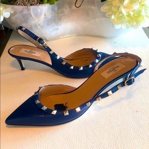 Valentino Garavani slingback kitten heels
